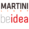 Una lampada da tavolo Martini light
