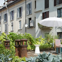 L'orto fra i cortili a casa dei Piuarch, a Milano