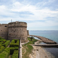 Public Scape Taranto: installazioni artistiche per una narrazione urbana collettiva