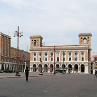 Una piazza bella come il sole per Forlì