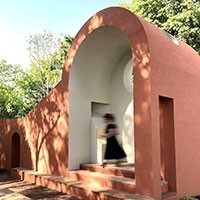 Le Vatican Chapels, realizzate per la Biennale Architettura 2018, riaprono a suon di musica
