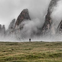 SMACH 2021. 10 artisti per una mostra di Land Art sulle Dolomiti
