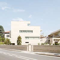 Le residenze a Gallarate di Álvaro Siza & COR arquitectos: mix di scuola portoghese e caratteri tipologici lombardi