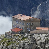 Una nuova struttura per il rifugio Pedrotti