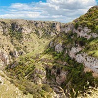 Matera, ecosistemi naturali e artificiali da valorizzare per un turismo lento e rispettoso