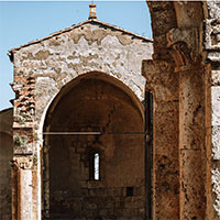 Reuse the ruin, un futuro per la Pieve di Santa Vittoria a Sarteano (Siena)