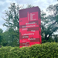 Biennale Architettura 2023, tour ai Giardini. Quali padiglioni da mettere in cima alla lista?