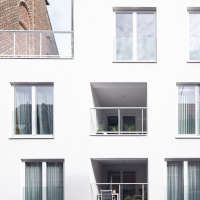 L'isolato rinasce dopo l'incendio: in Belgio il nuovo progetto residenziale di Farris Architects