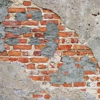 Risanare l'intonaco degradato: diagnosi, rimedi e soluzioni tecniche
