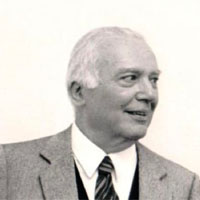 Carlo Melograni, i cento anni dalla nascita celebrati con un francobollo e una rivista sui temi della sua ricerca