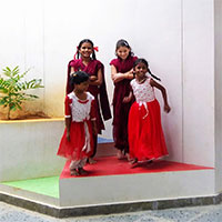 Un centro comunitario [modulare e replicabile] per il villaggio rurale di Kodidoddi, in India