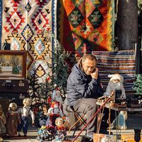 Nuova struttura con verde e spazi flessibili per l'Eliava Bazaar di Tbilisi