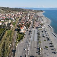 Come valorizzare il lungomare di Falerna