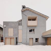 Casa VG e il dialogo silenzioso con il paesaggio alpino: il raffinato minimalismo di ES-arch