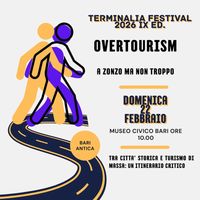 Tra città storica e turismo di massa: una passeggiata a Bari Vecchia per interrogarsi sull'overtourism