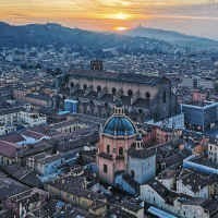 Bologna, immobili in concessione gratuita (anche a professionisti) per attività culturali, artistiche o creative