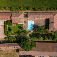 Riuso adattivo nelle campagne del pavese: 2 duplex nell'ex stalla di Cascina Maestà