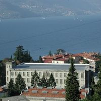 Trasformare l'ex Cotonificio Cantoni in un museo sul lago di Como